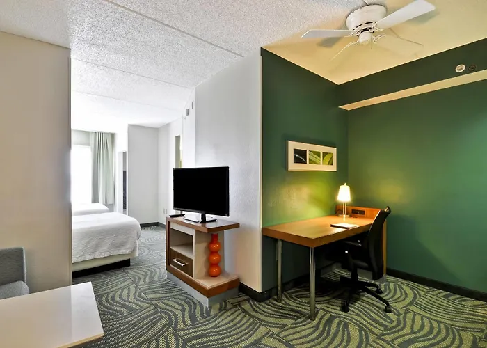 Springhill Austin Hotel